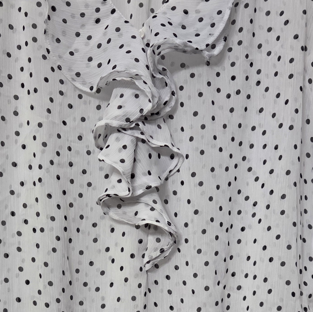 Old Navy White Polka Dot Blouse Size M - Picture 5 of 12